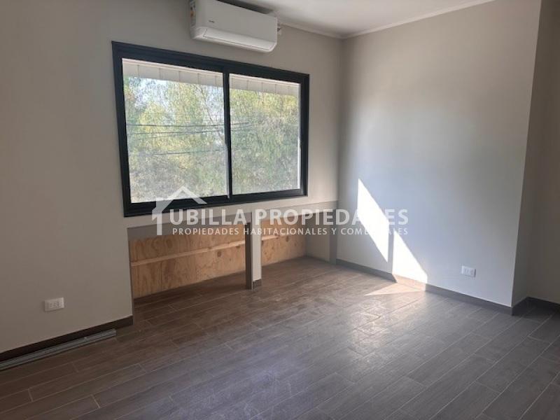 Arriendo de Arriendo Galpon Industrial  Pyme Nte  Lampa -  Faro Fairway - Lampa.