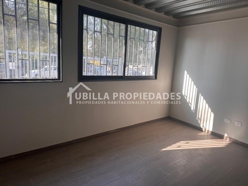 Arriendo de Arriendo Galpon Industrial  Pyme Nte  Lampa -  Faro Fairway - Lampa.