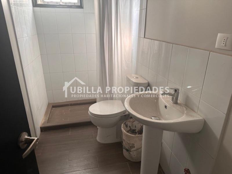 Arriendo de Arriendo Galpon Industrial  Pyme Nte  Lampa -  Faro Fairway - Lampa.