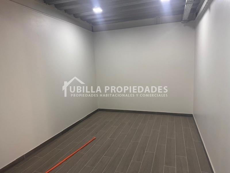 Arriendo de Arriendo Galpon Industrial  Pyme Nte  Lampa -  Faro Fairway - Lampa.