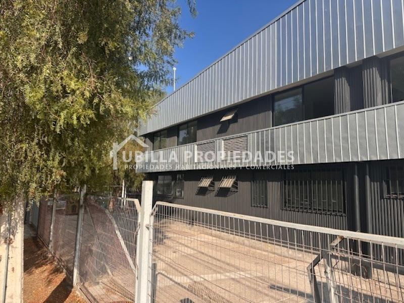 Arriendo de Arriendo Galpon Industrial  Pyme Nte  Lampa -  Faro Fairway - Lampa.